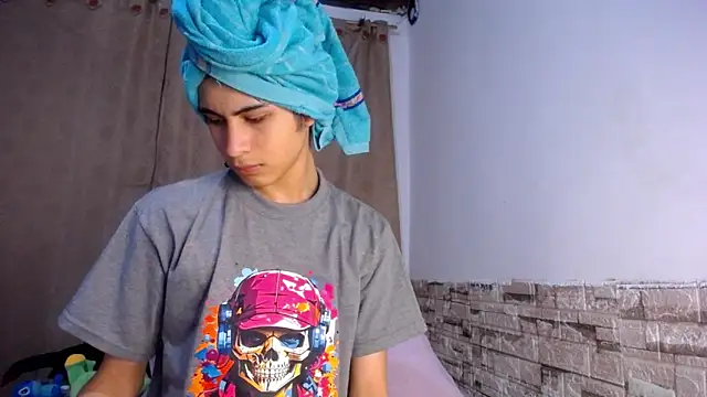 DaraKat18 online show from March 24, 10:59 pm