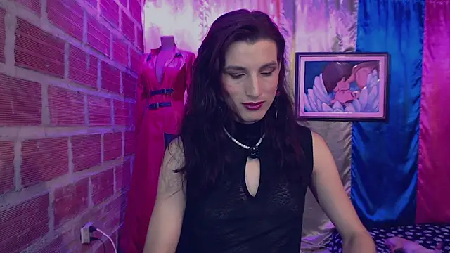 Moira-Hot online show from November 26, 10:23 pm