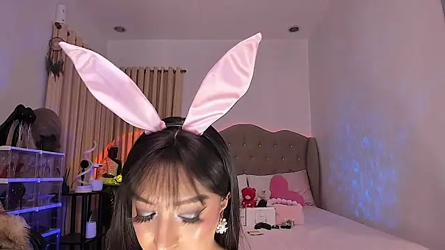 Snapshot of Dream_Goddess chatting on October 12, 8:39 am Dream Goddess online show from October 12, 8:39 am