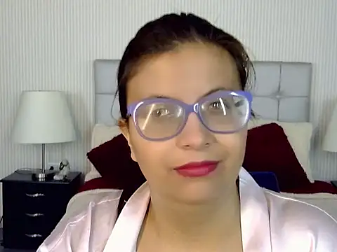 Snapshot of Amber_Rouge_ chatting on October 10, 2:18 pm Amber Rouge online show from October 10, 2:18 pm
