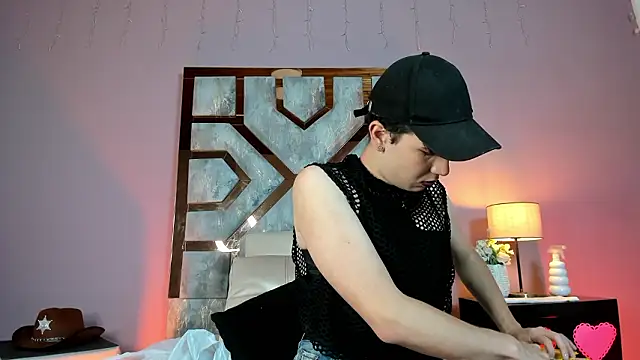 Electra Gosselin online show from March 13, 12:27 am