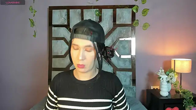 Electra Gosselin online show from June 24, 12:08 am
