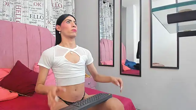 Sofia summers online show from November 27, 4:04 am