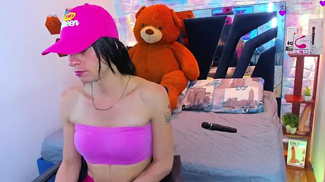 Charlotte Landry   online show from February 21, 5:38 pm