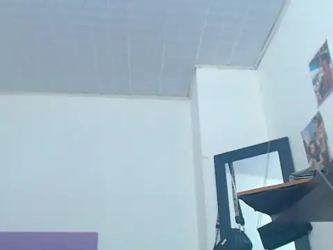 whitneytt online show from November 7, 6:24 am