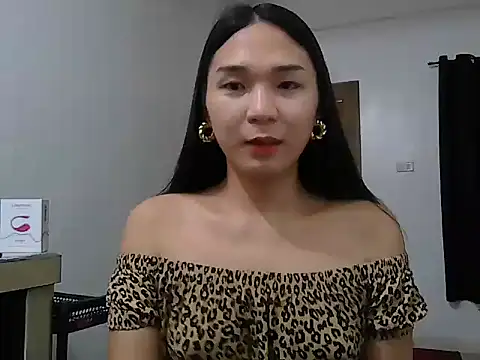 cumslut selena69 online show from June 16, 12:02 am