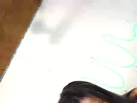 kynthy bitchy online show from March 27, 2:15 am