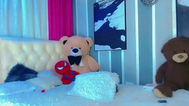 Julia Bulette1 online show from February 20, 6:19 am