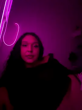 ellatransgirl online show from October 26, 7:37 am