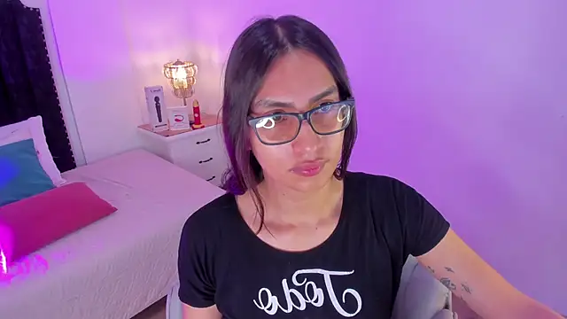 cherrylady 02 online show from October 28, 12:47 pm