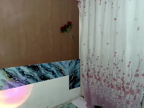 amandareddragon online show from July 6, 9:17 pm