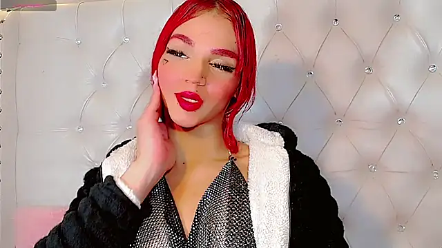 Saraa Jone online show from November 16, 11:42 am