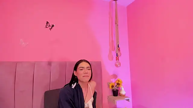 AlanaRosee   online show from October 26, 8:54 am