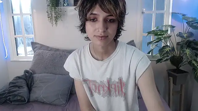 noellee   online show from October 3, 2:28 pm