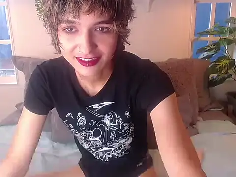 noellee   online show from October 19, 1:47 pm