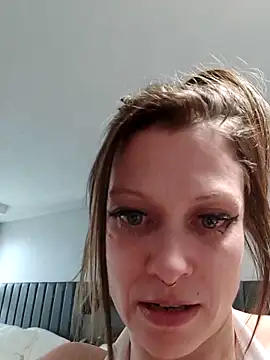 BriiBabyy69 online show from April 4, 6:39 pm