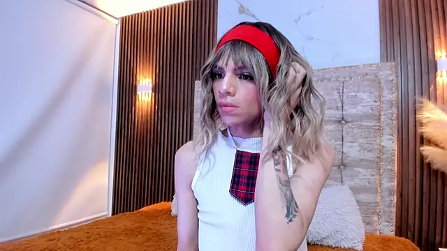 Baby Lannie online show from October 28, 4:54 am