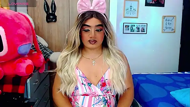 Sofiabigcock22 online show from December 15, 5:03 am