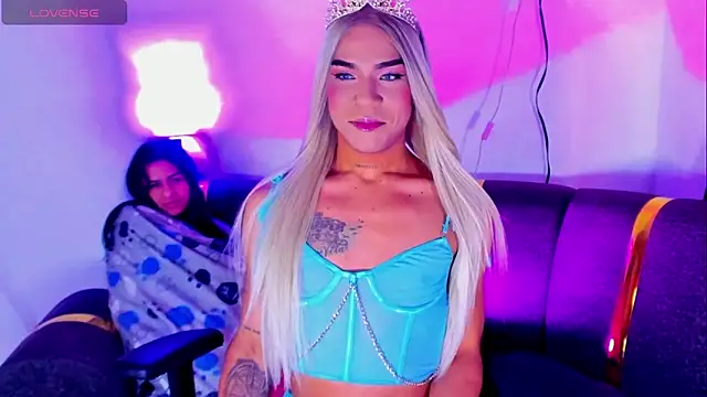 CherryAndSammy online show from October 22, 11:23 am