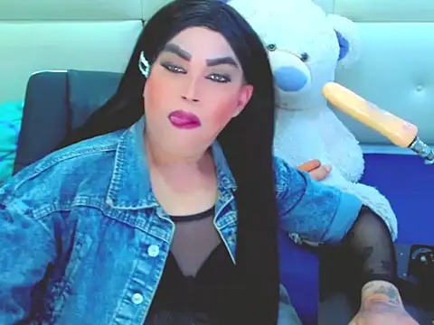 NharaBigCock online show from March 28, 7:38 pm