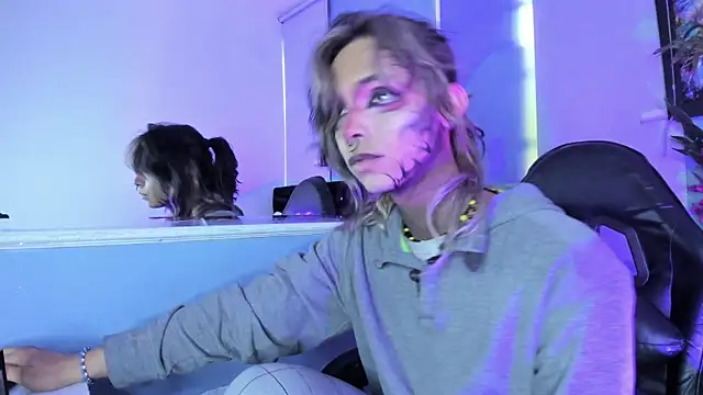 luxiel  online show from November 25, 10:34 pm