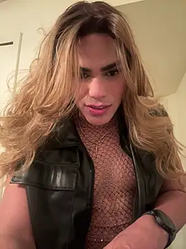 rikiisaac5 online show from February 6, 2:06 am