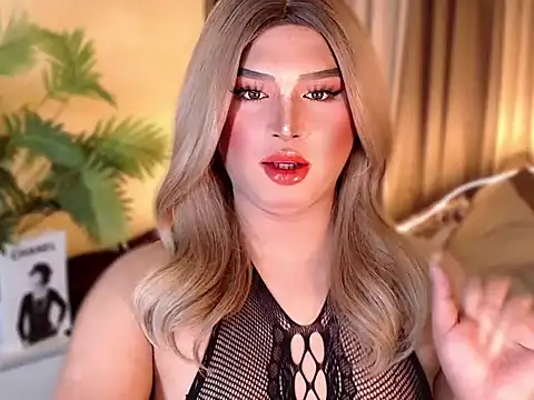 UrGoddess Sofia online show from December 4, 10:25 pm