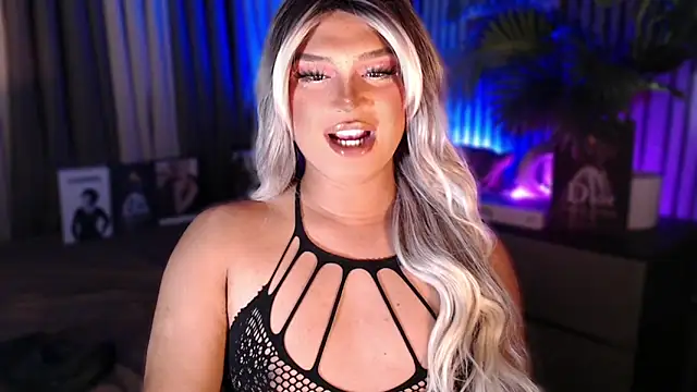 UrGoddess Sofia online show from March 9, 7:06 pm