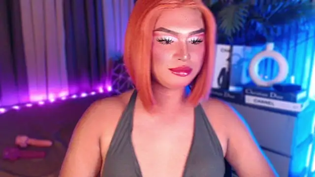 UrGoddess Sofia online show from April 7, 6:20 pm