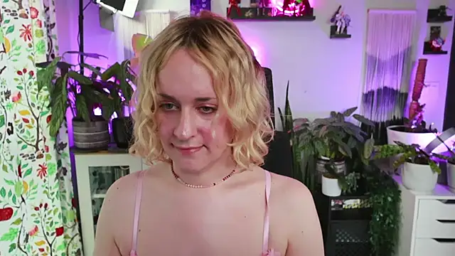 xzoeyryanx online show from June 6, 5:53 pm