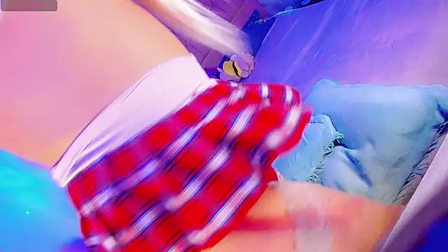 Shiaki 04 online show from February 8, 1:11 am