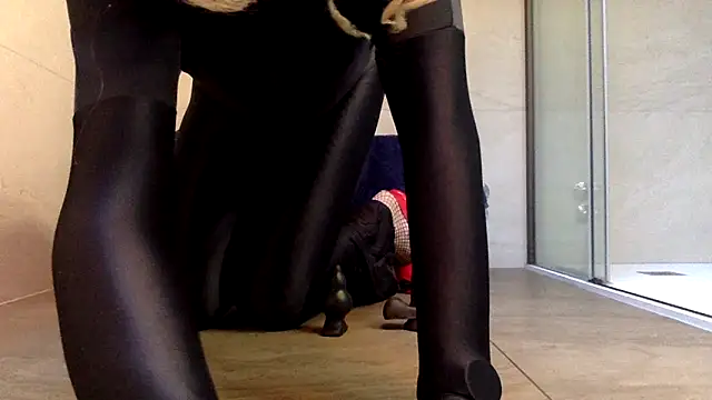 AsiaSlavePantyhosed online show from February 17, 2:46 pm