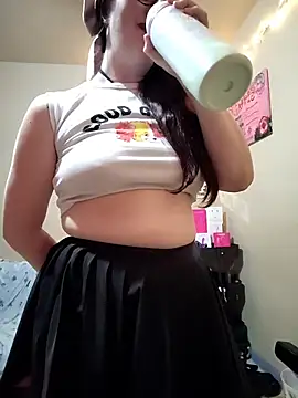 LaylaLucis online show from July 27, 2:51 am