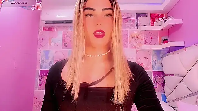 DaleskaSanchez online show from March 5, 8:47 pm