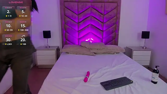 CleoColliva  online show from February 7, 4:29 am