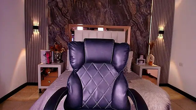 Caroline foster1 online show from January 12, 12:12 pm