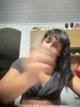 larysinha online show from March 12, 10:37 pm