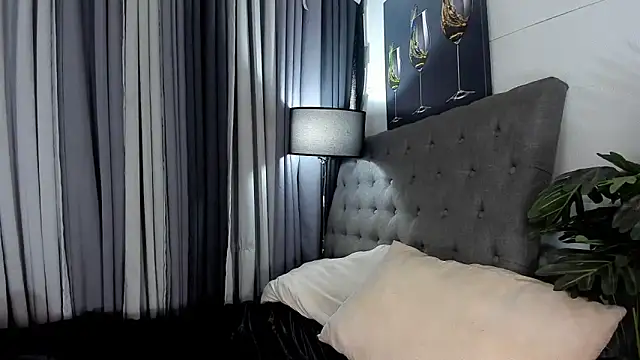 asianpetiteprincess online show from June 3, 12:50 pm