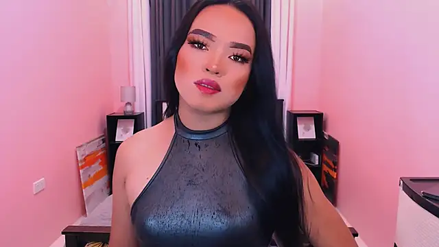 Fantacyloverr online show from February 28, 6:25 pm