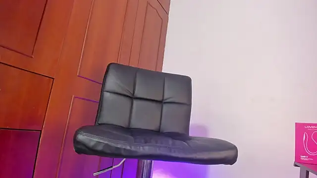 Camila saaenz online show from July 26, 7:59 am