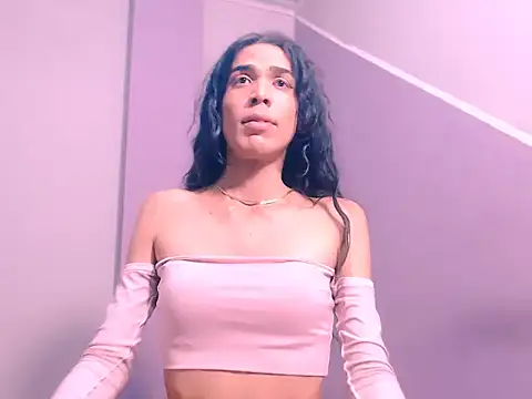 paradise danielita  online show from December 20, 8:26 pm