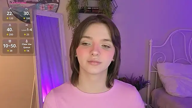 LetoriaNotley online show from February 26, 9:20 pm