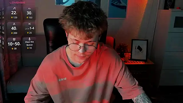 Tomas Norton online show from March 31, 8:11 pm