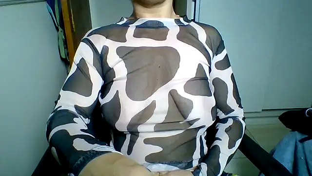 sue safads online show from April 6, 12:49 pm