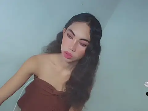 Massivecockfiona online show from February 15, 7:51 am