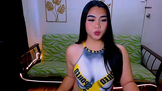 LovelyCock4Play online show from July 4, 4:40 am