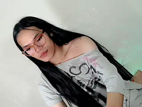 Urhotfucking veronica1 online show from April 14, 8:03 pm