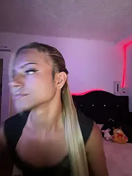 andyy x online show from April 3, 9:46 pm