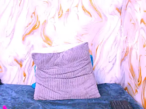 spicybarbie online show from March 20, 6:42 pm