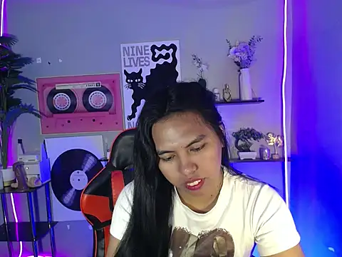 Seductive Cockybella online show from April 25, 2:04 am